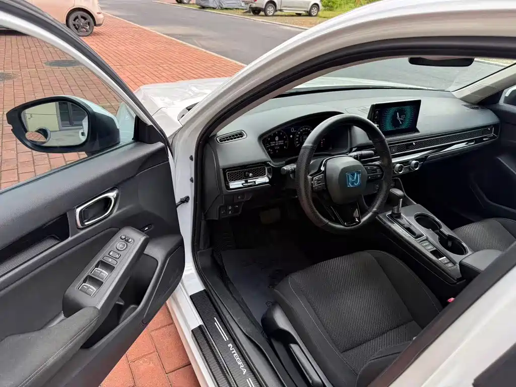 Honda Integra — миниатюра 7