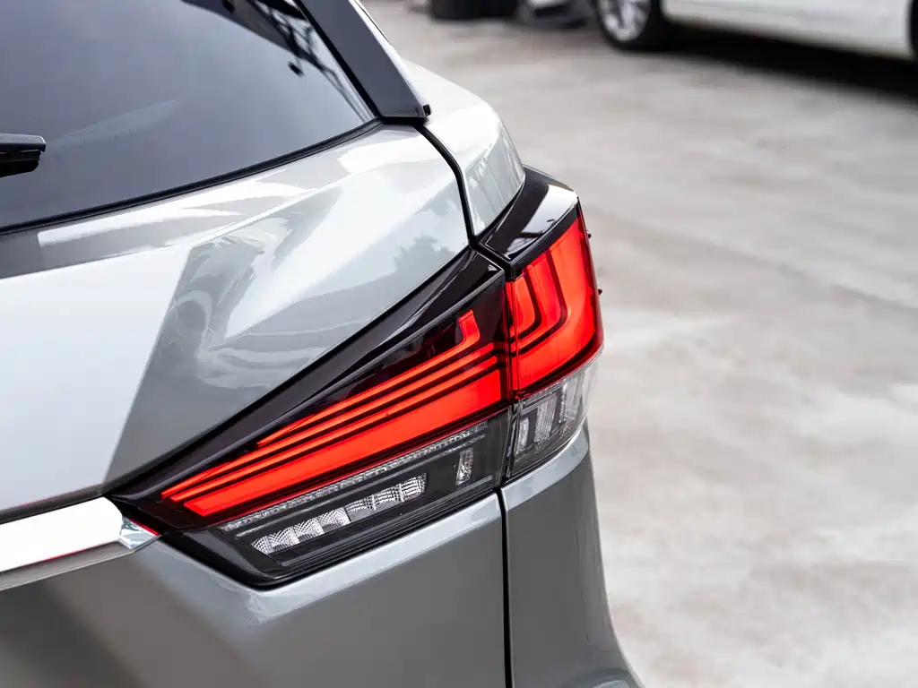 Lexus RX — миниатюра 7