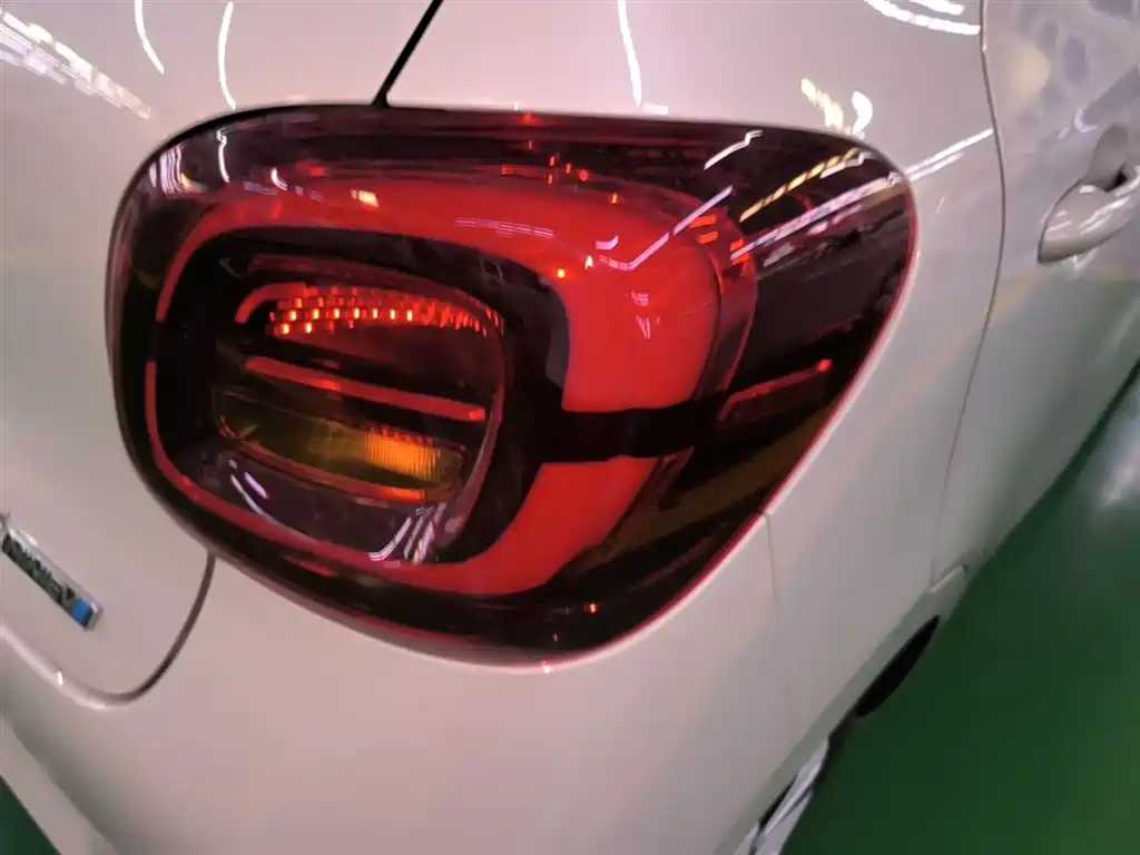 Wuling Mini EV MINIEV 2025