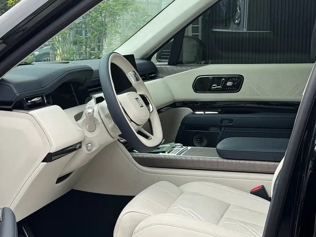 Zeekr 9X 2025 Hyper 70kWh
