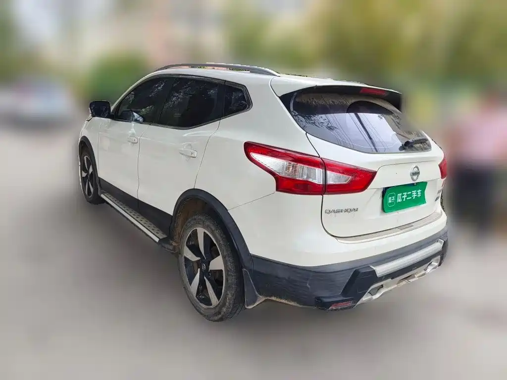 Nissan Qashqai — миниатюра 6