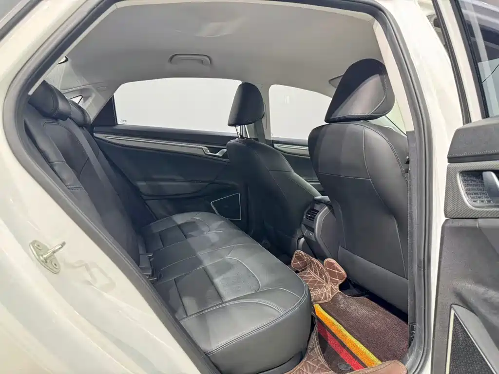 Geely New Energy — миниатюра 12