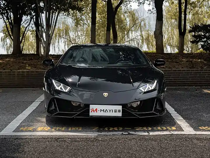 Lamborghini Huracán — миниатюра 2
