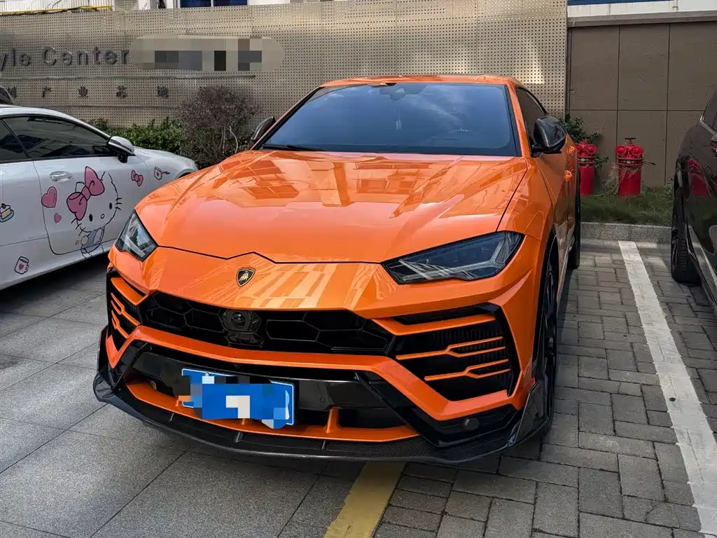 Купить Lamborghini Urus