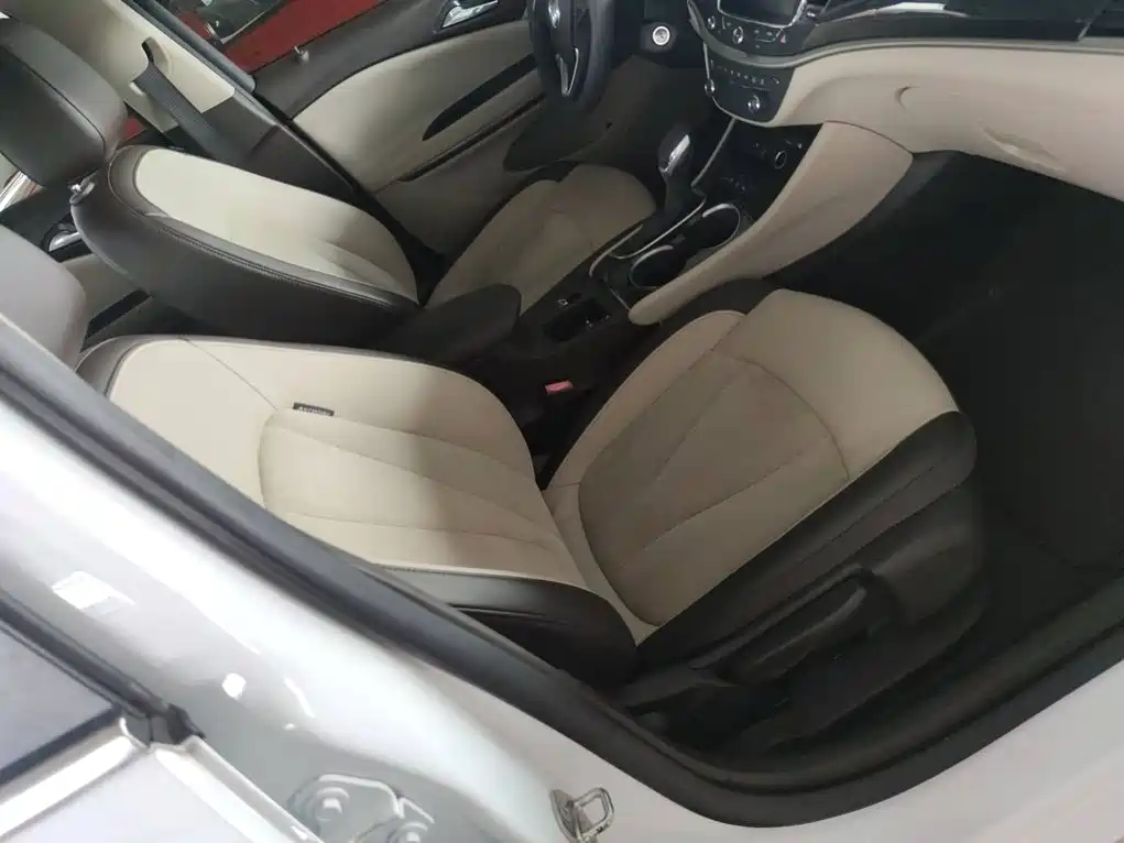 Buick Verano — миниатюра 25