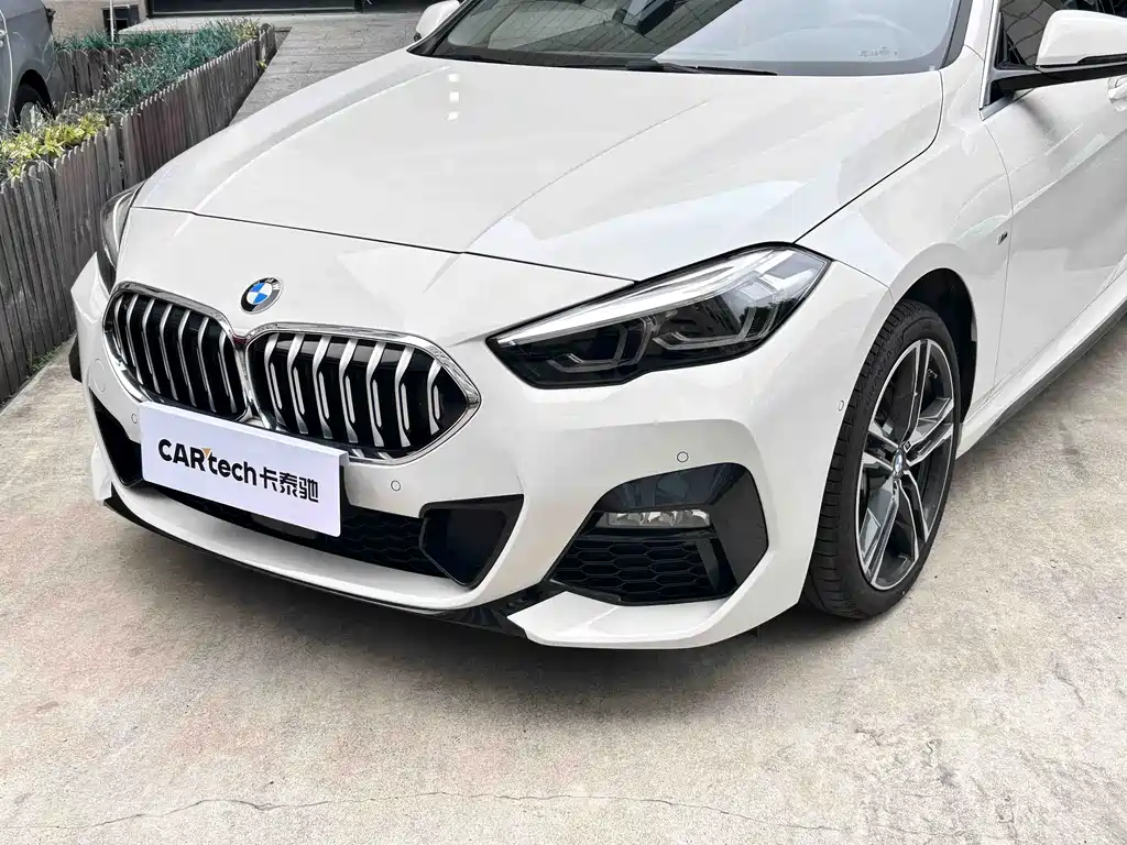 BMW 2 Series (Import) — миниатюра 4