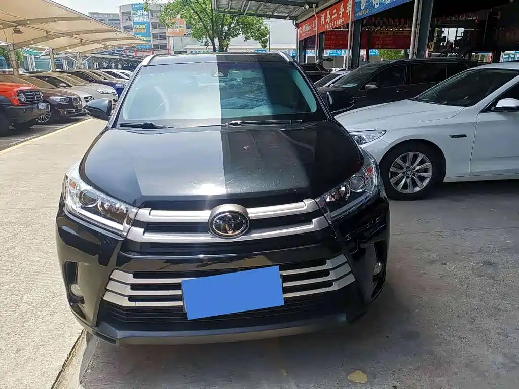 Toyota Highlander 2018 2.0T Luxury 7 мест VI
