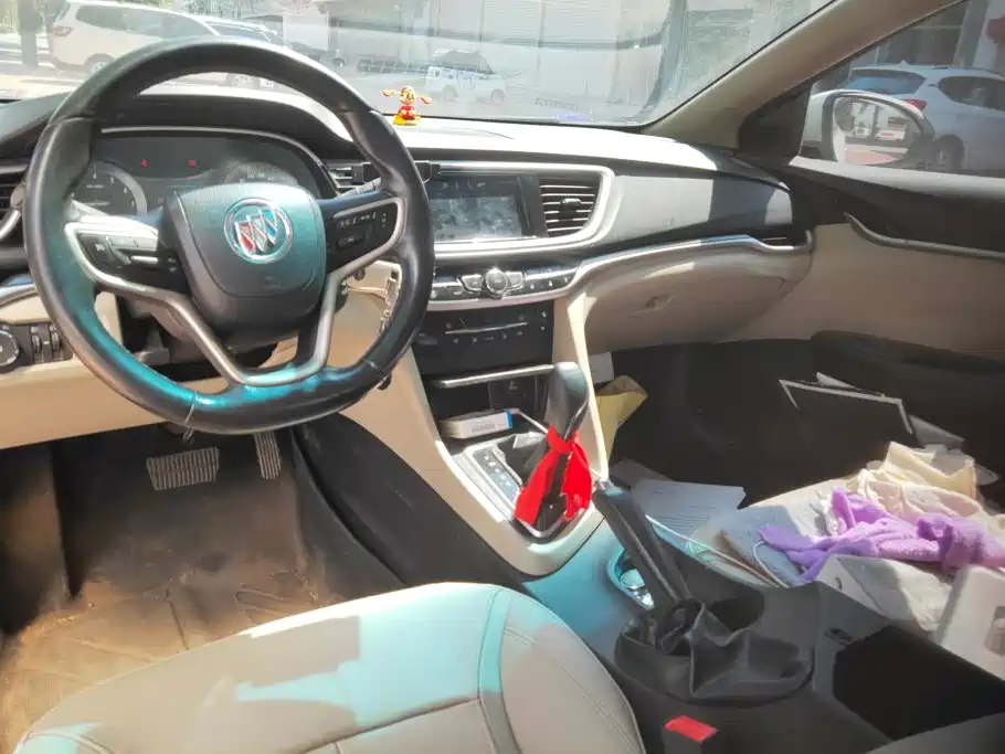 Buick Excelle — миниатюра 12
