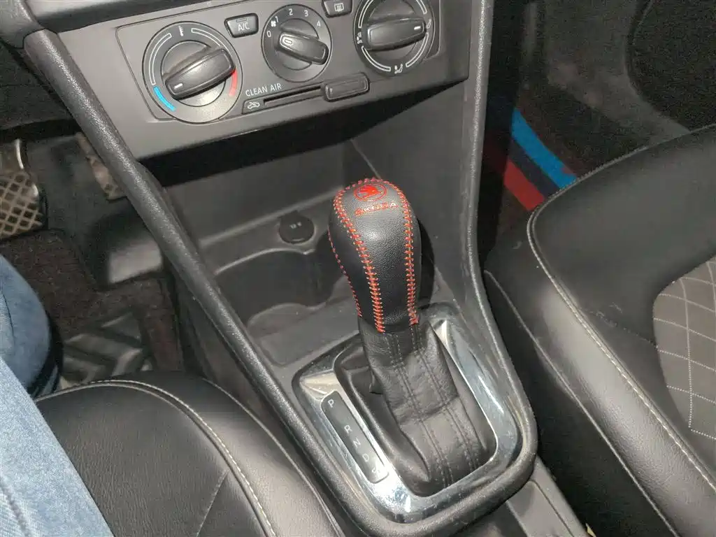 SKODA XINDONG