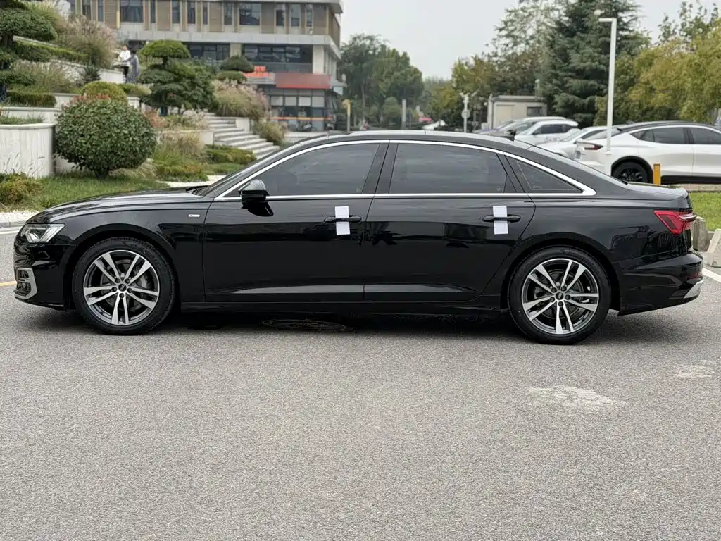 Audi A6L — миниатюра 11