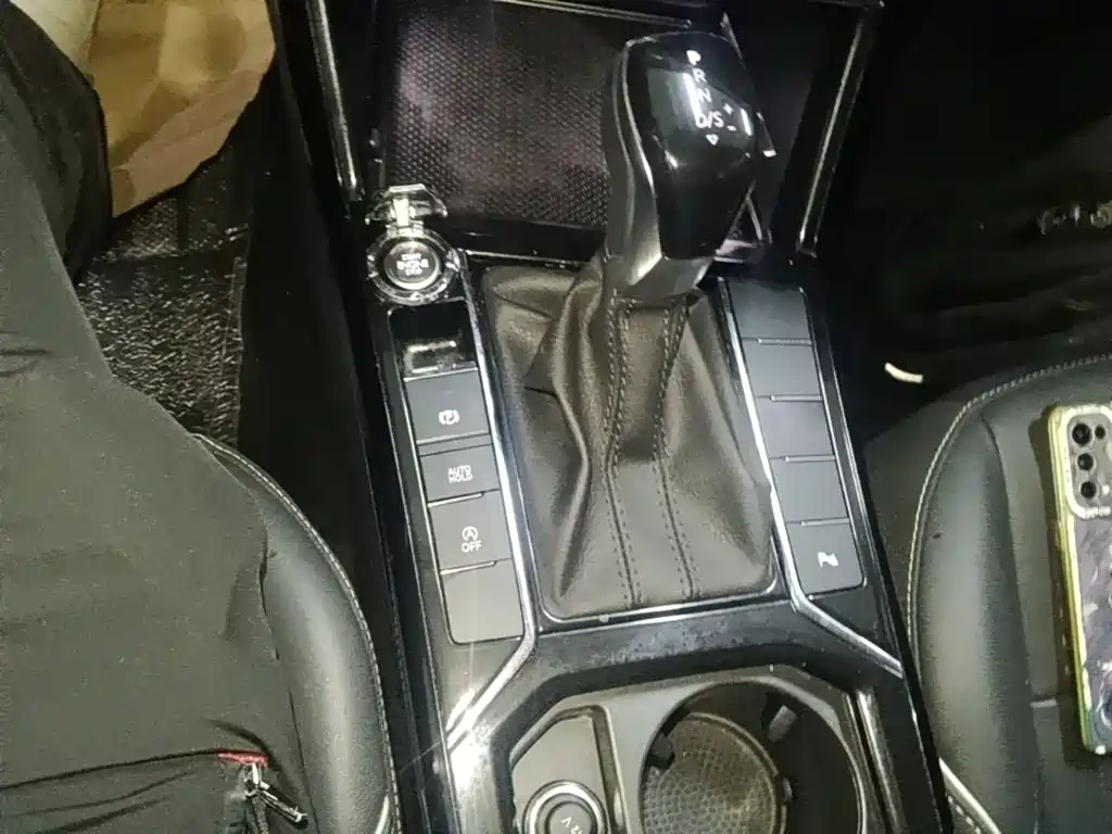 Volkswagen Passat — миниатюра 14