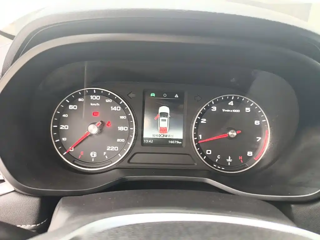 Roewe i5 — миниатюра 12