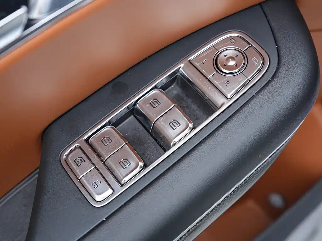 Hongqi Hongqi HQ9 — миниатюра 15