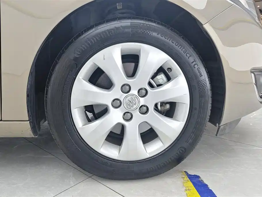 Buick Regal 2015 1.6T Lead