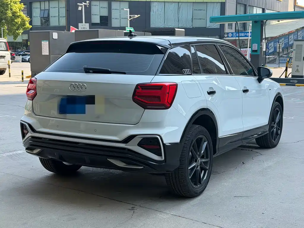 Audi Q2L — миниатюра 21