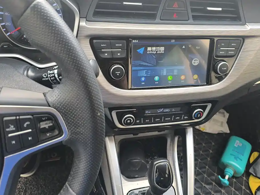 Geely Vision X3 — миниатюра 13