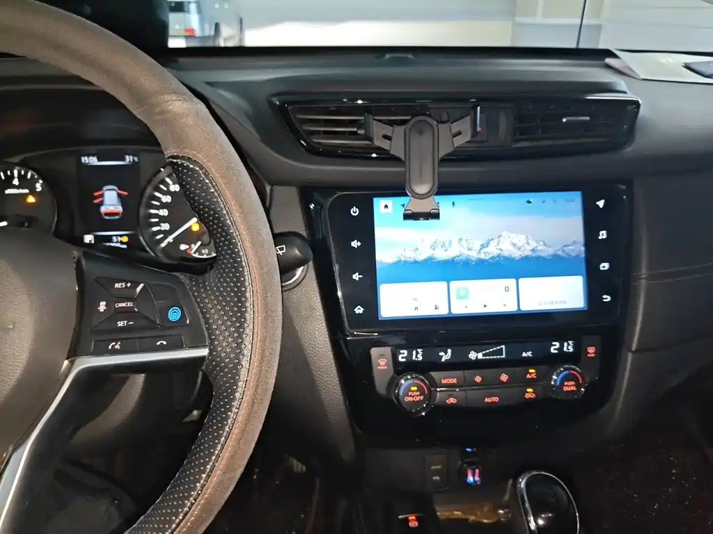 Nissan X-Trail — миниатюра 14
