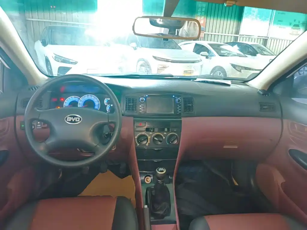 BYD F3 — миниатюра 10