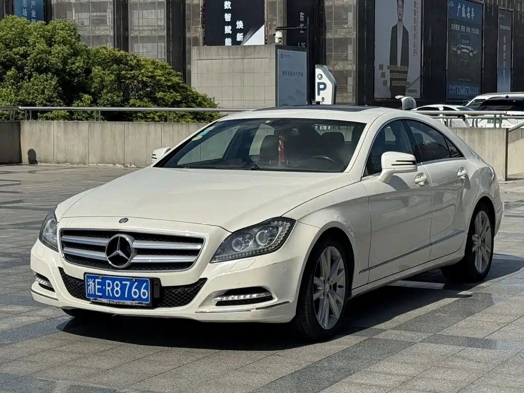 Mercedes-Benz CLS