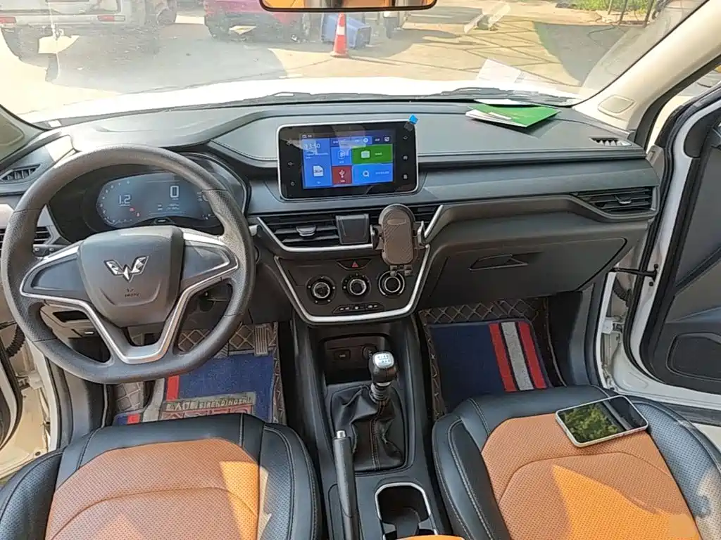 Wuling Hongguang S3 — миниатюра 10