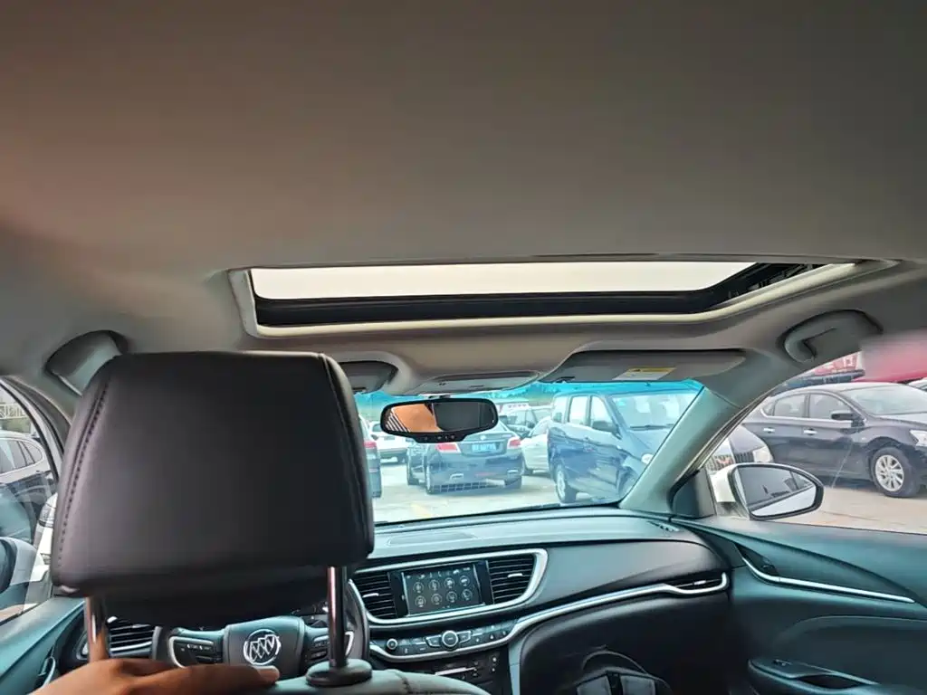 Buick Excelle — миниатюра 18