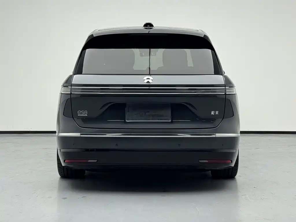 NIO ES8 — миниатюра 6