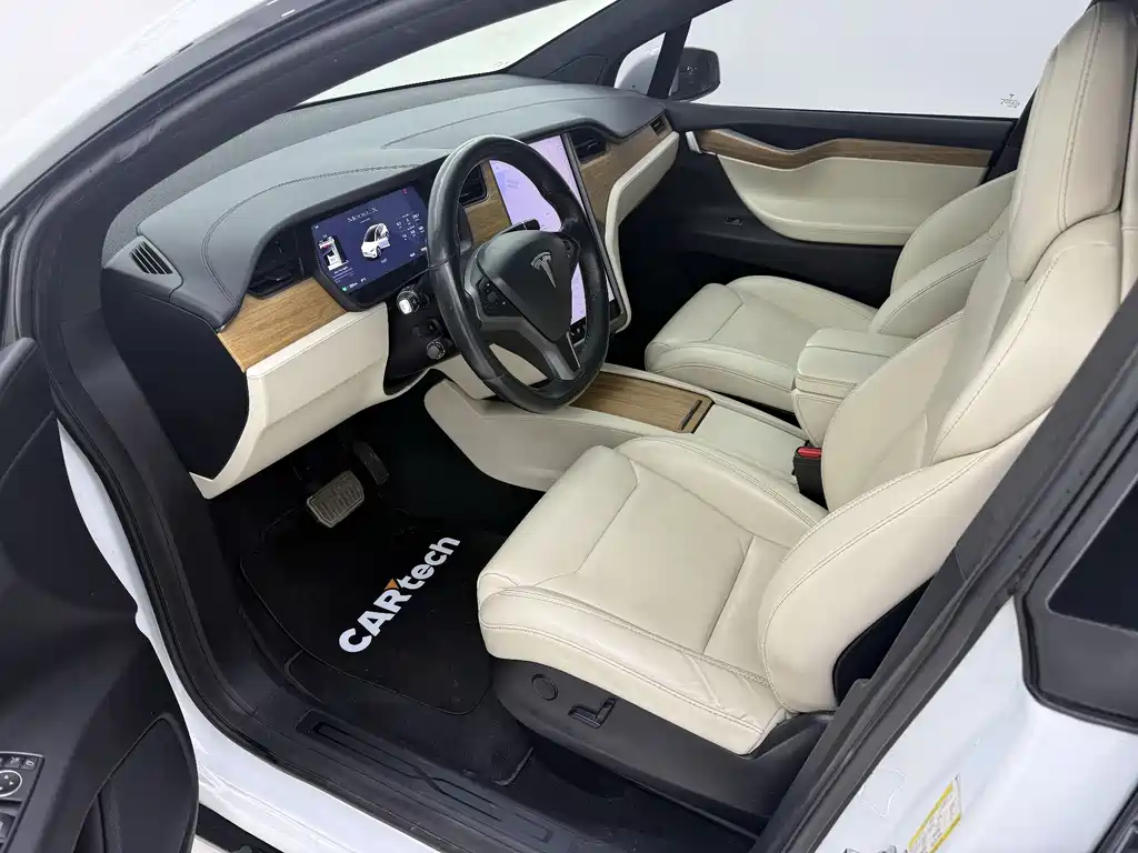 Tesla Model X — фотографии объявления, Фото 15