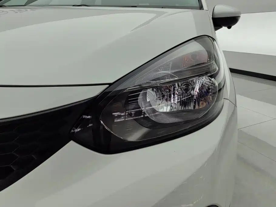 Honda Fit — миниатюра 5