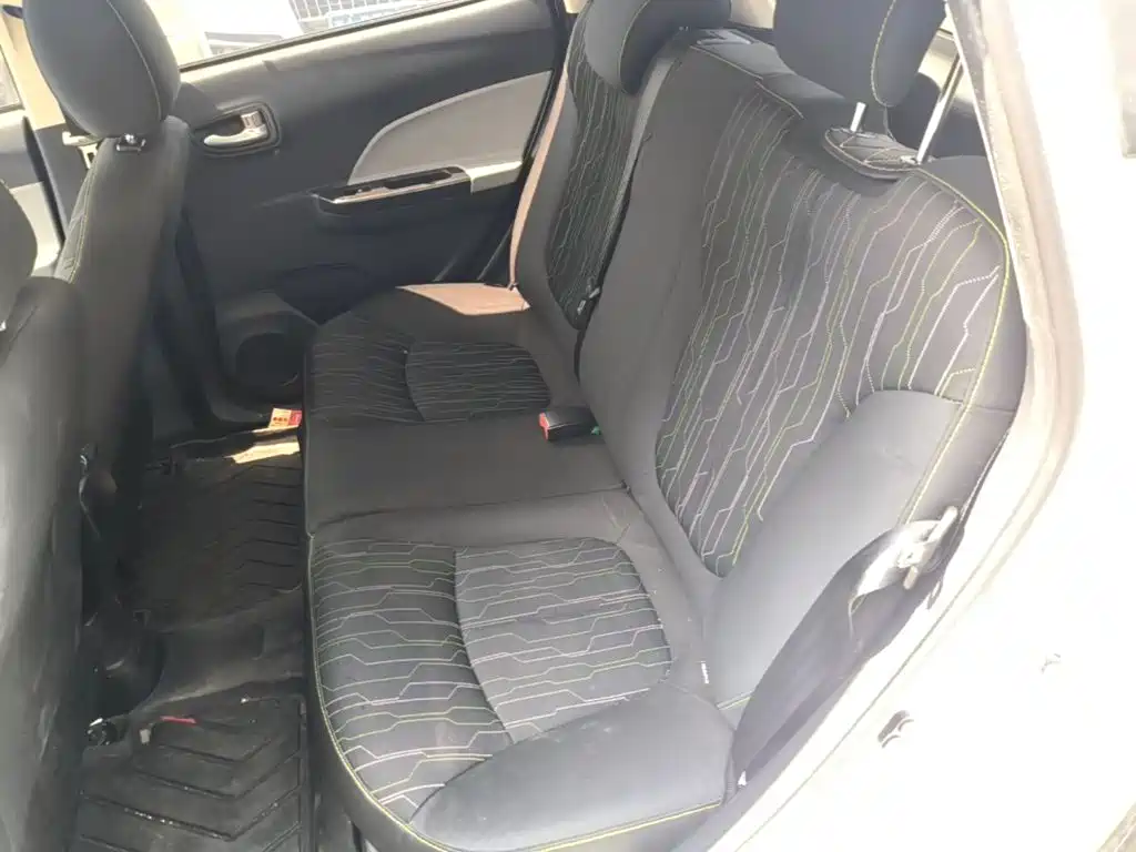 Changan Benben E-Star — миниатюра 20