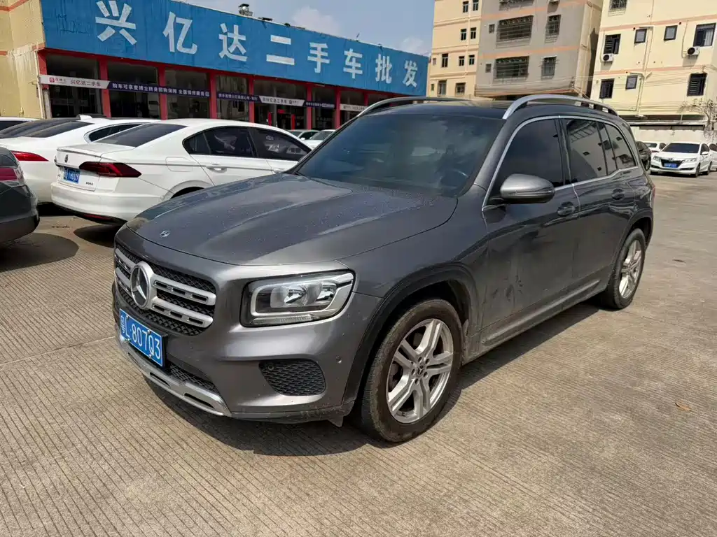 Mercedes-Benz GLB — миниатюра 2
