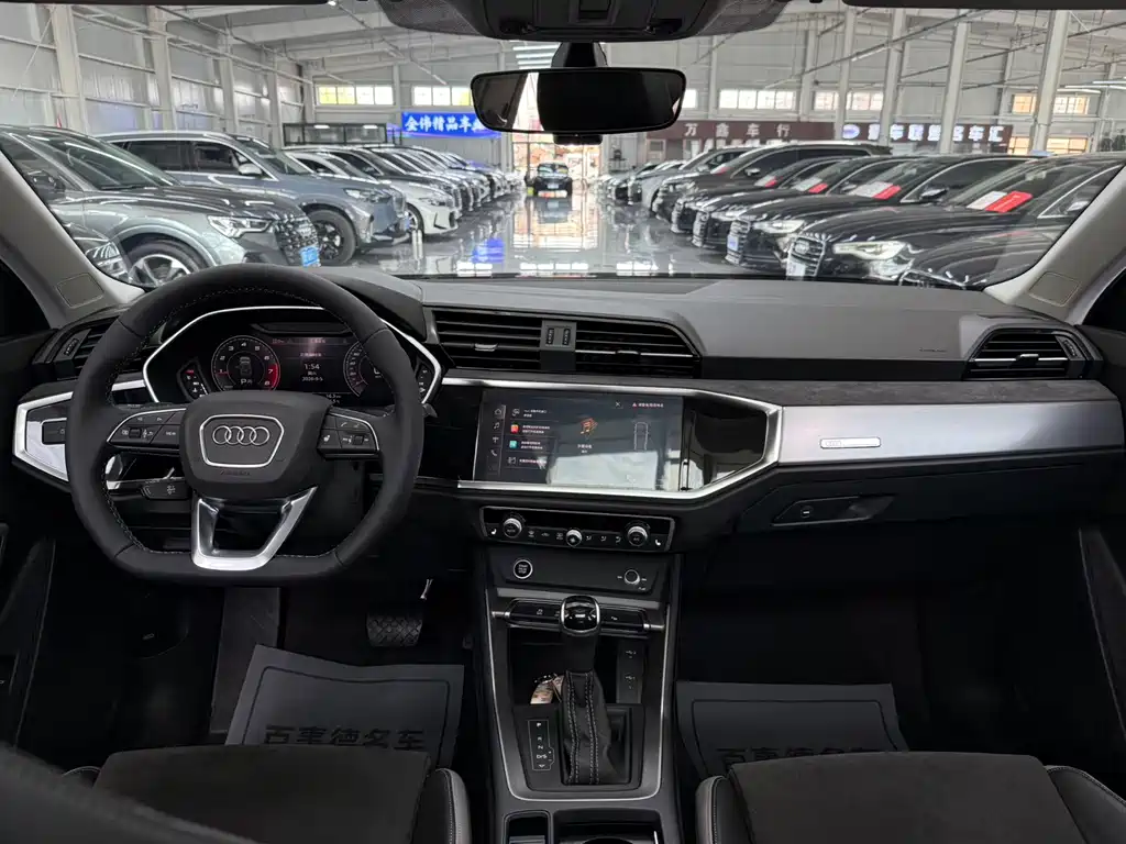 Audi Q3 — миниатюра 5