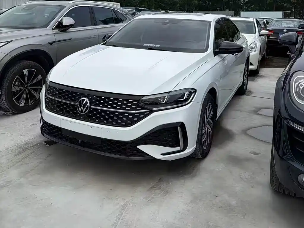 Купить Volkswagen Lavida
