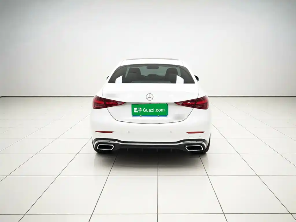 Mercedes-Benz C-Class — миниатюра 5