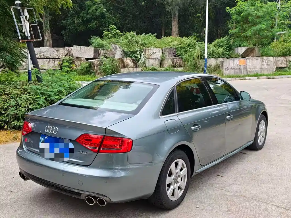 Audi A4L — миниатюра 7