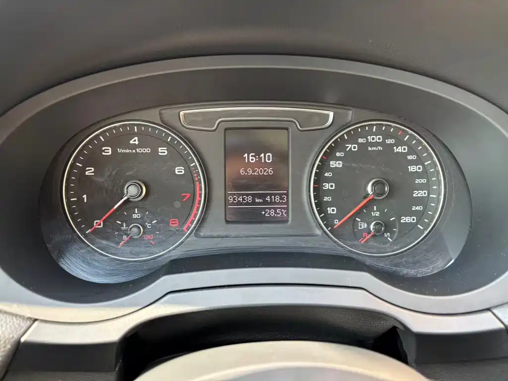 Audi Q3 — миниатюра 8