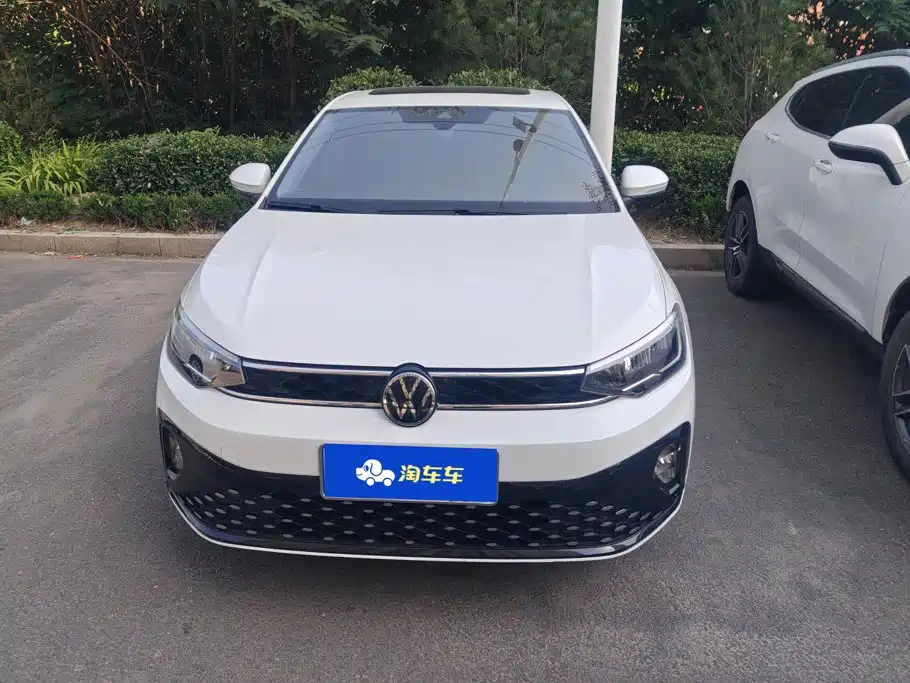 Volkswagen Lavida — миниатюра 2