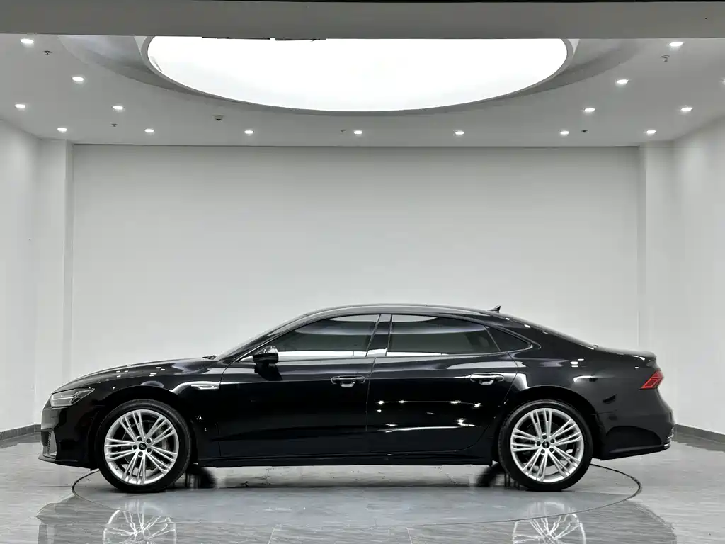 Audi A7L — миниатюра 3