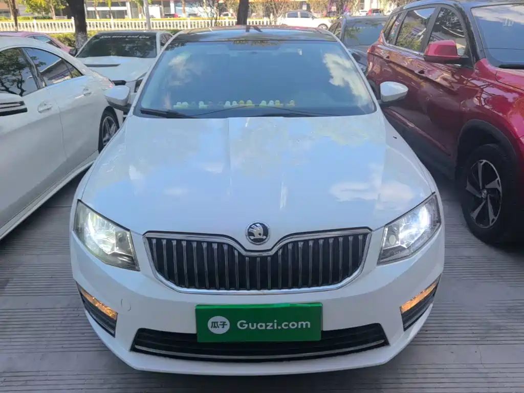 Skoda Octavia — миниатюра 3