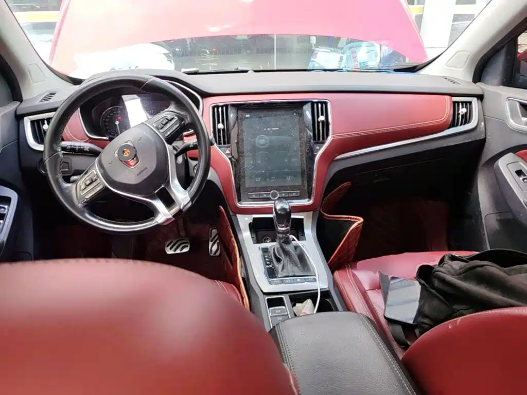 Roewe RX5 — миниатюра 14
