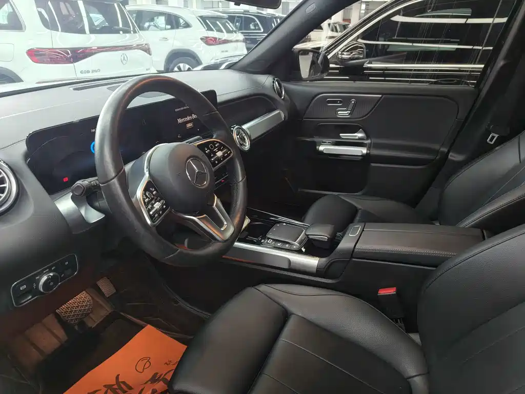 Mercedes-Benz EQB — миниатюра 5