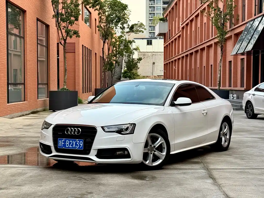 Audi A5 (Import)