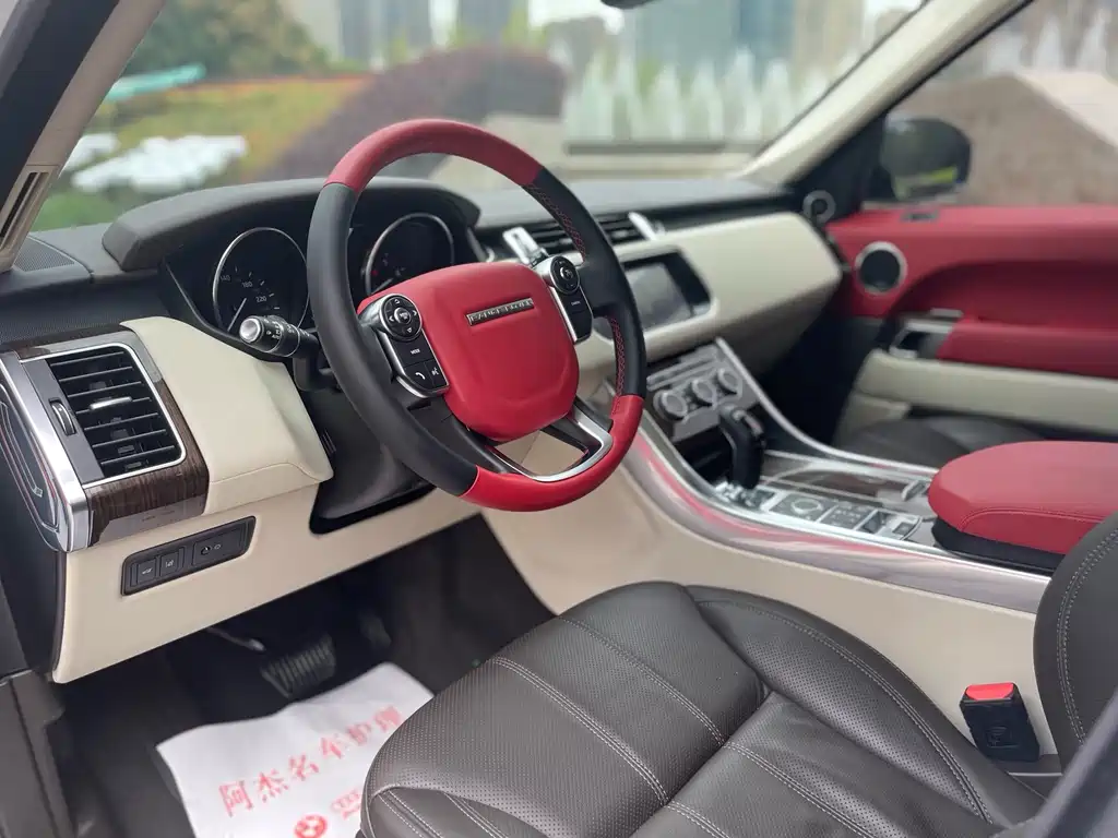 LAND ROVER RANGE ROVER SPORT