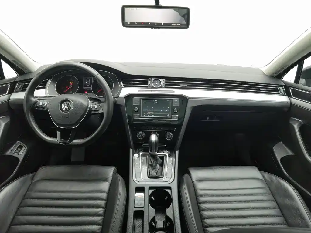 Volkswagen Magotan — миниатюра 5