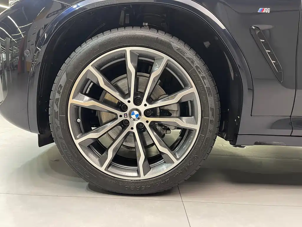 BMW X3 — миниатюра 31