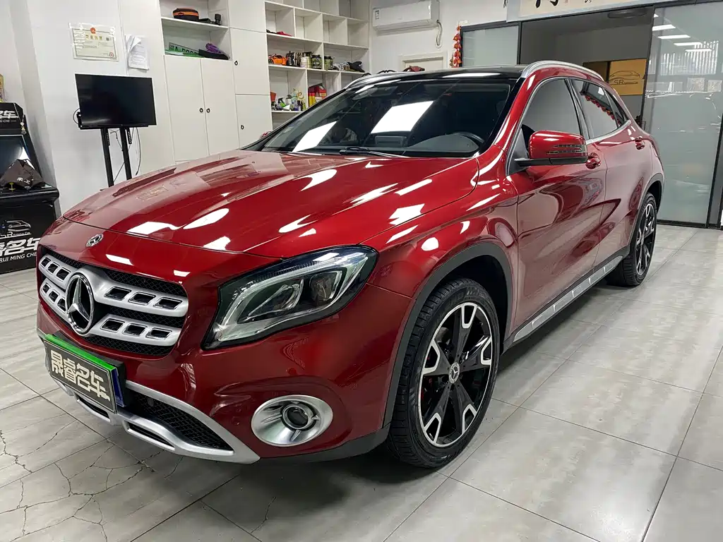 Mercedes-Benz GLA 2017