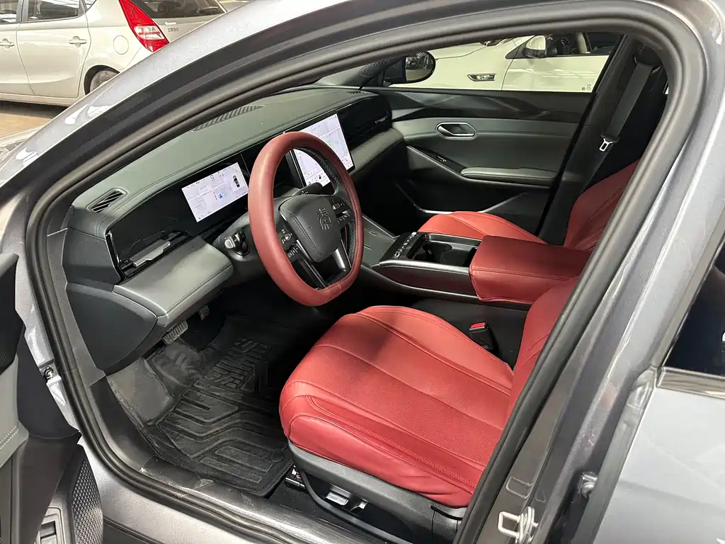 BYD Qin L — миниатюра 7