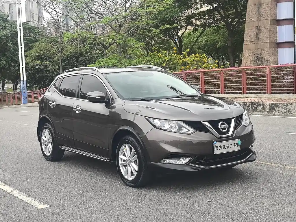 Nissan Qashqai — миниатюра 3
