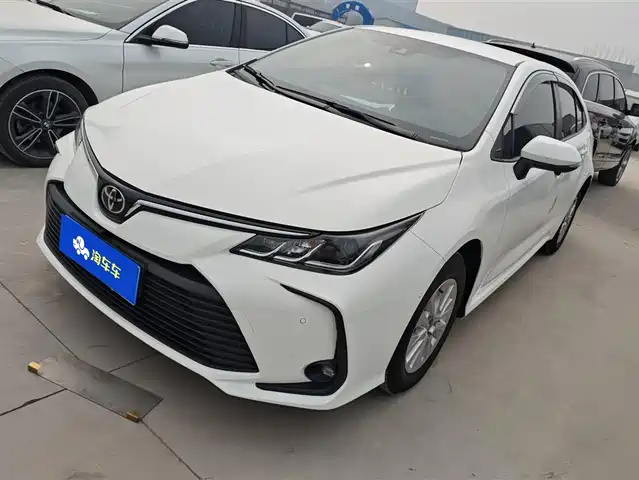 TOYOTA COROLLA 2025