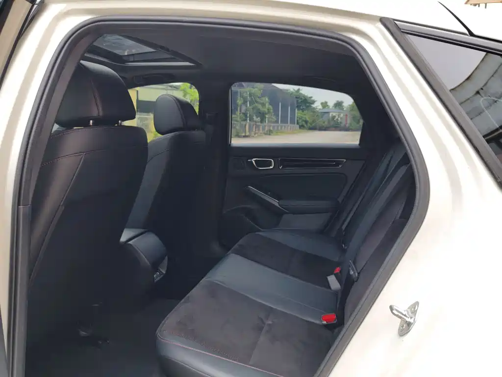Honda Civic 2023 HATCHBACK 240TURBO MT