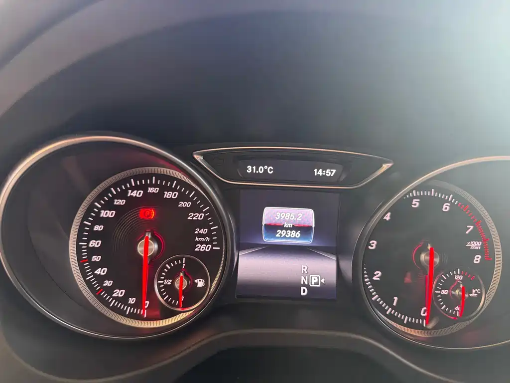 Mercedes-Benz CLA (Import) — миниатюра 4